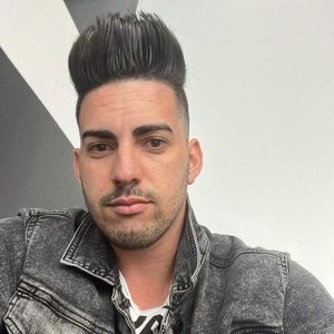 Meet your Posher, Luis manuel